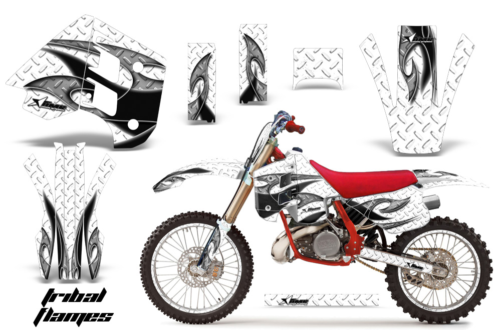 KTM_C8_Graphics_TF_BW_NPs